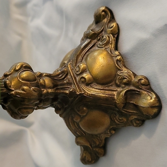 VTG Mid-century Olive Green Frosted Glass Brass Regency Castlecore Candy Dish - Picture 3 of 6